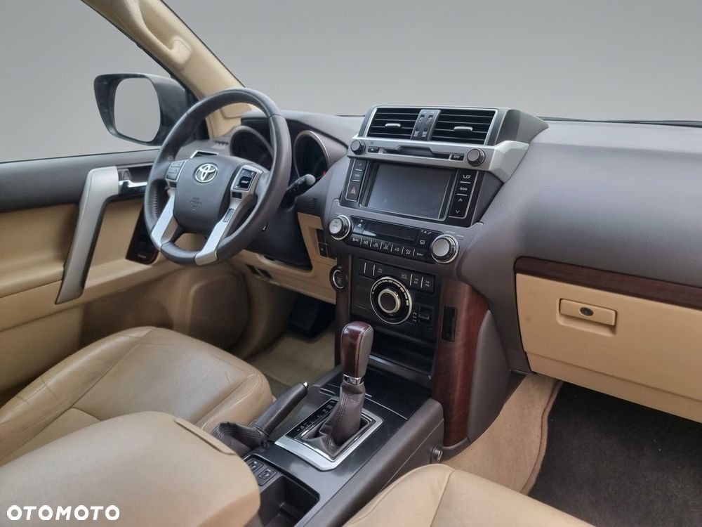 Toyota Land Cruiser LC 4.0 V6 Invincible - 7