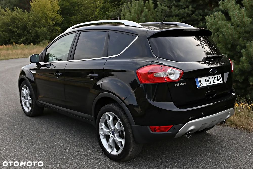 Ford Kuga 2.0 TDCi 2x4 Titanium - 26