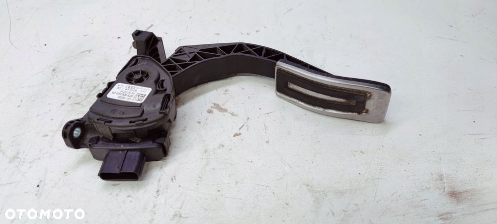PEDAŁ PRZYŚPIESZENIA GAZU AUDI A4 A5 A6 4H1723523 - 3