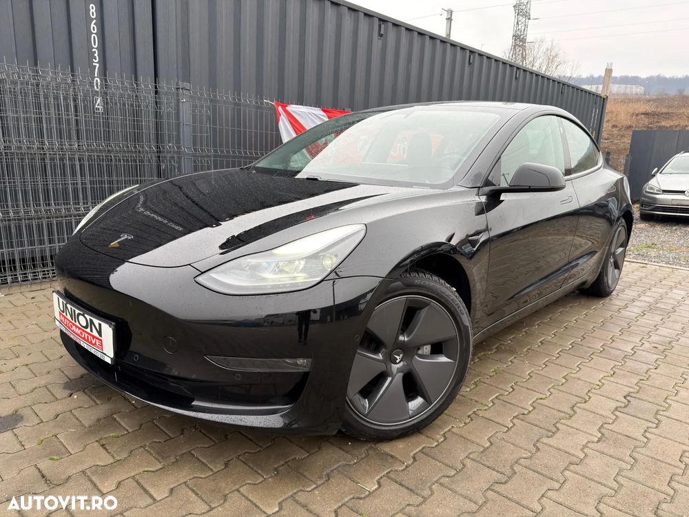 Tesla Model 3 Langstreckenbatterie Allradantrieb Dual Motor - 2