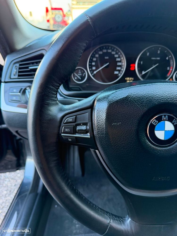 BMW 520 d Auto - 28