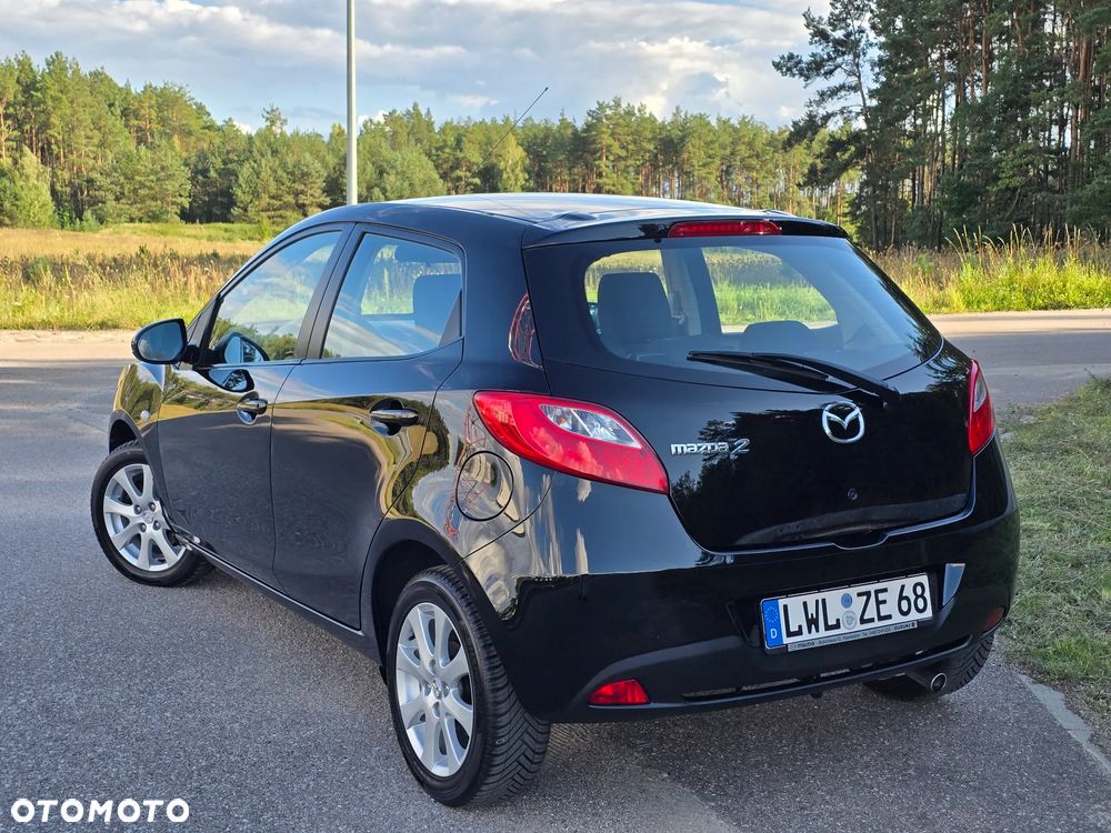 Mazda 2 1.5 Exclusive + - 3