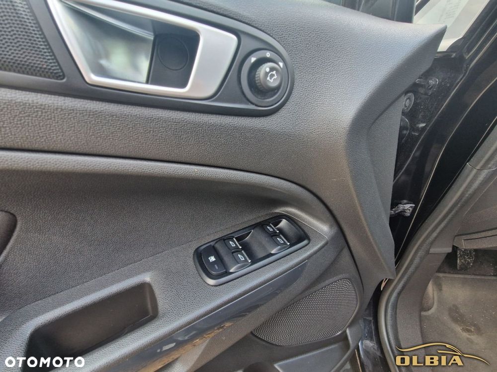 Ford EcoSport - 31