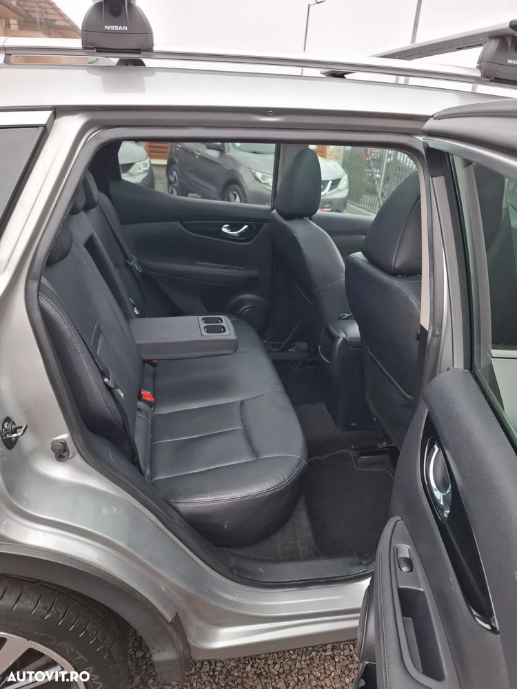 Nissan Qashqai 1.6 DIG-T TEKNA - 13