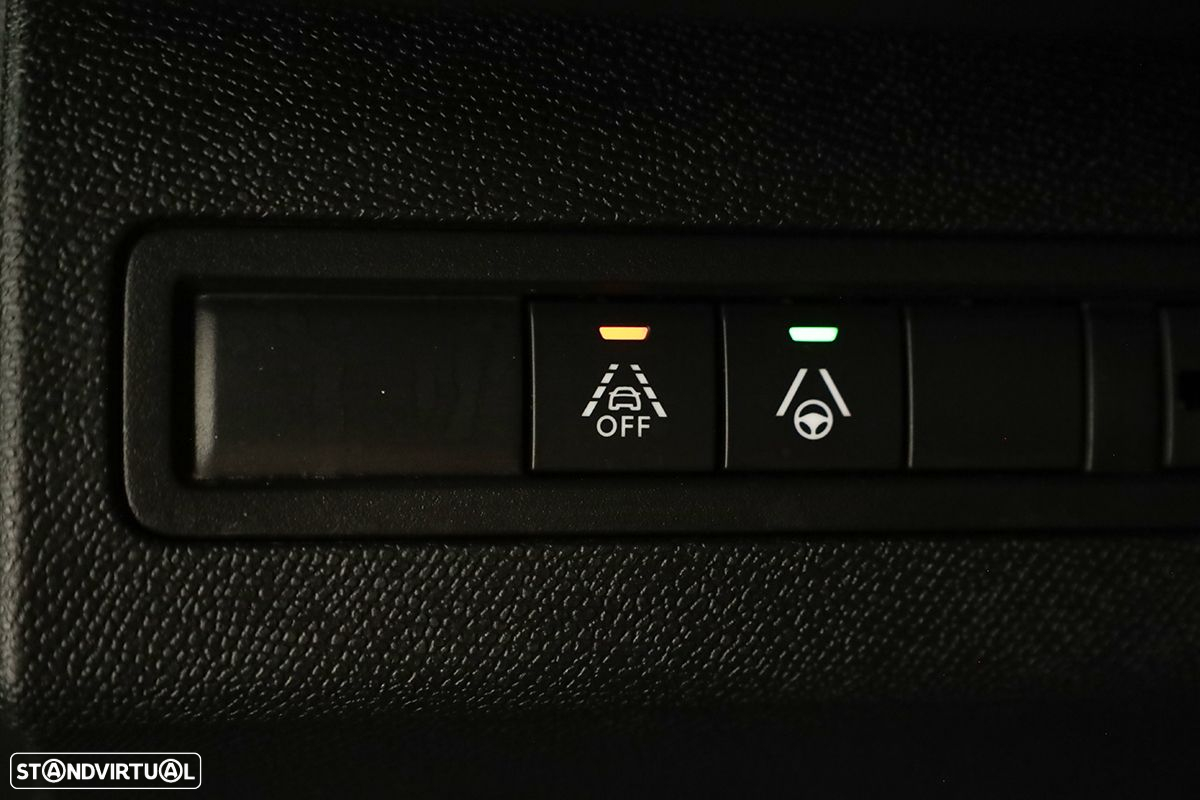 Peugeot 3008 1.2 PureTech GT EAT8 - 19