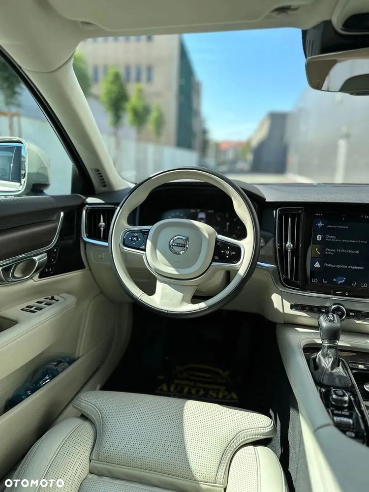 Volvo V90 - 8