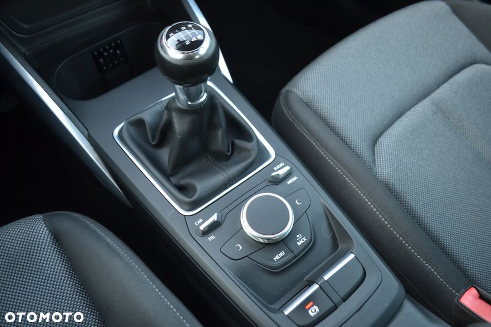 Audi Q2 1.6 TDI Sport - 26