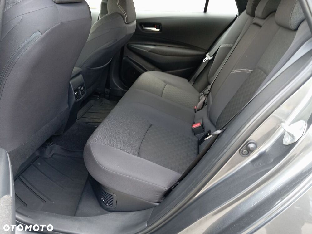Toyota Corolla - 9