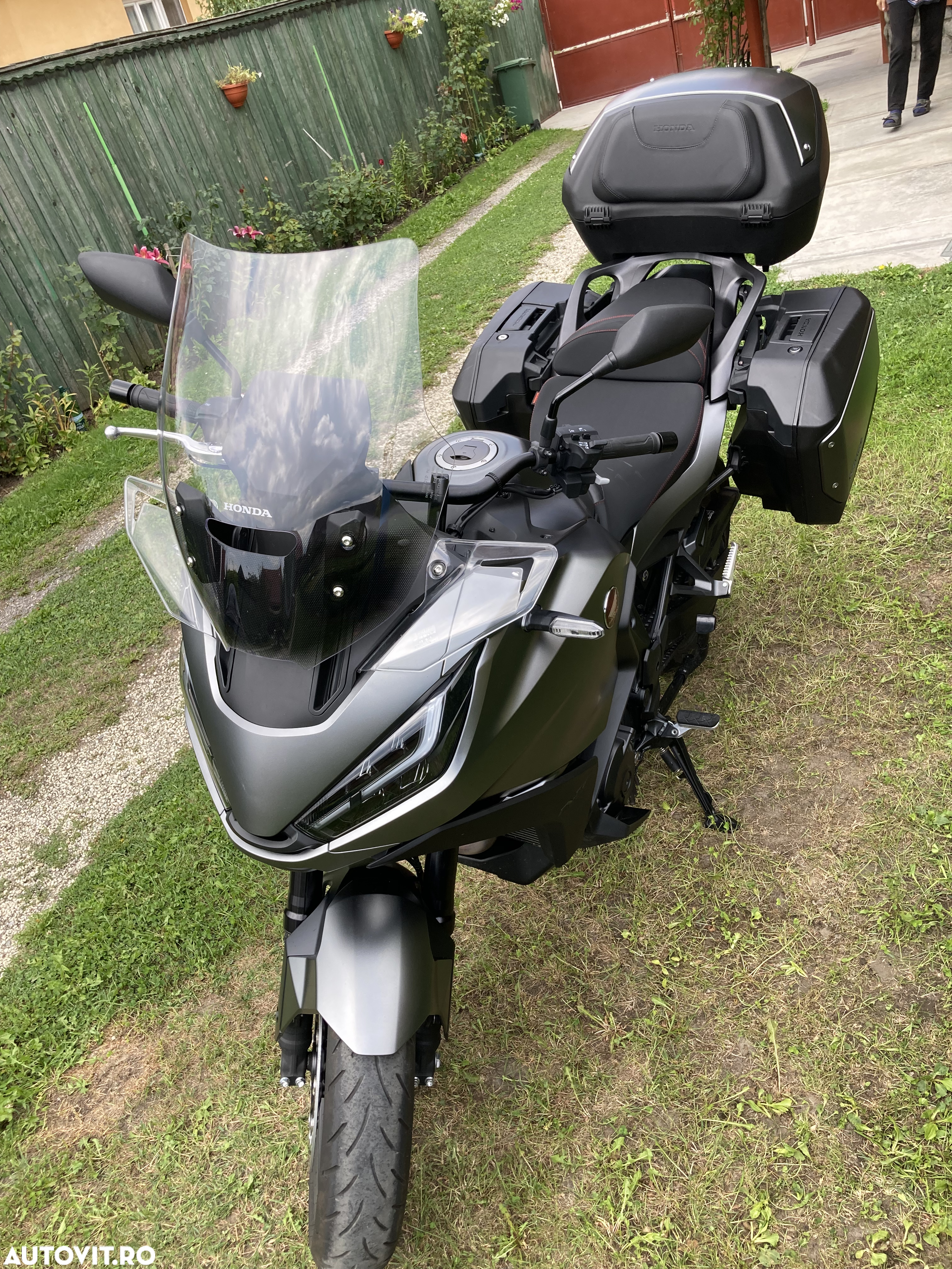 Honda NT 1100 - 5