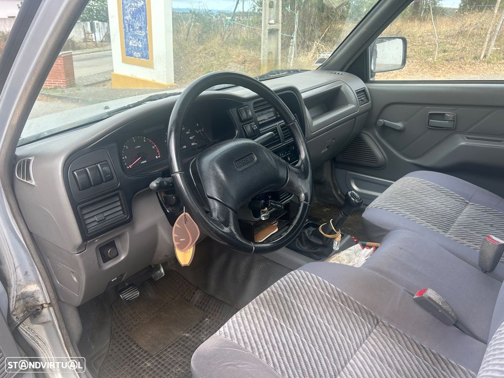 Opel Campo 2.5 TD TFR 54 HSY - 9