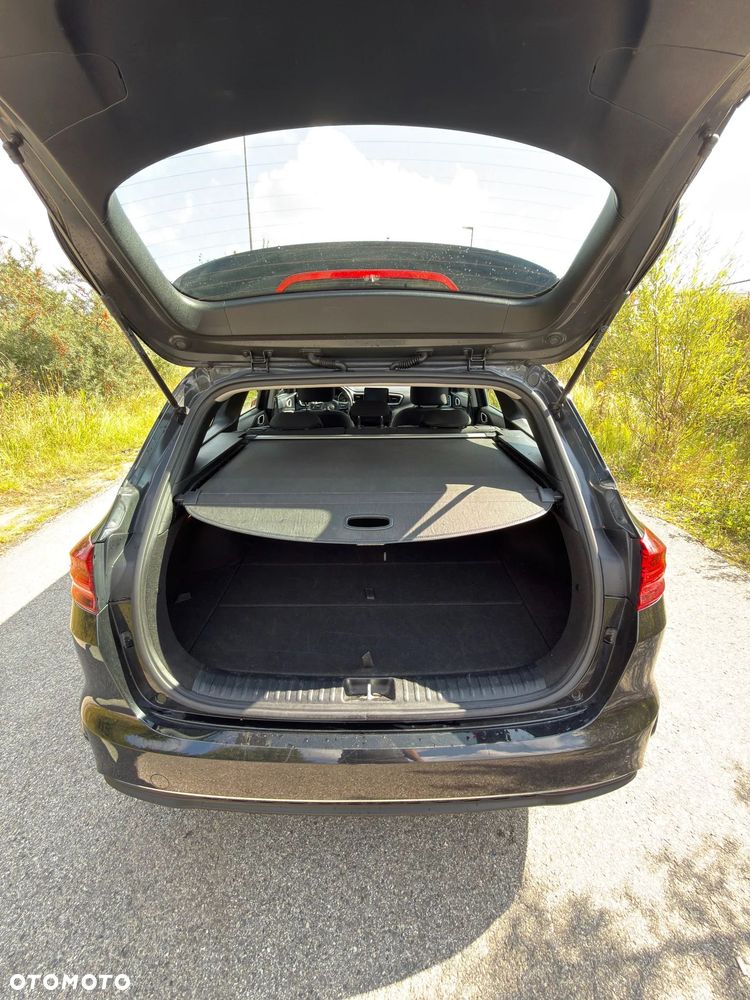 Kia Ceed 1.4 T-GDI M DCT - 17