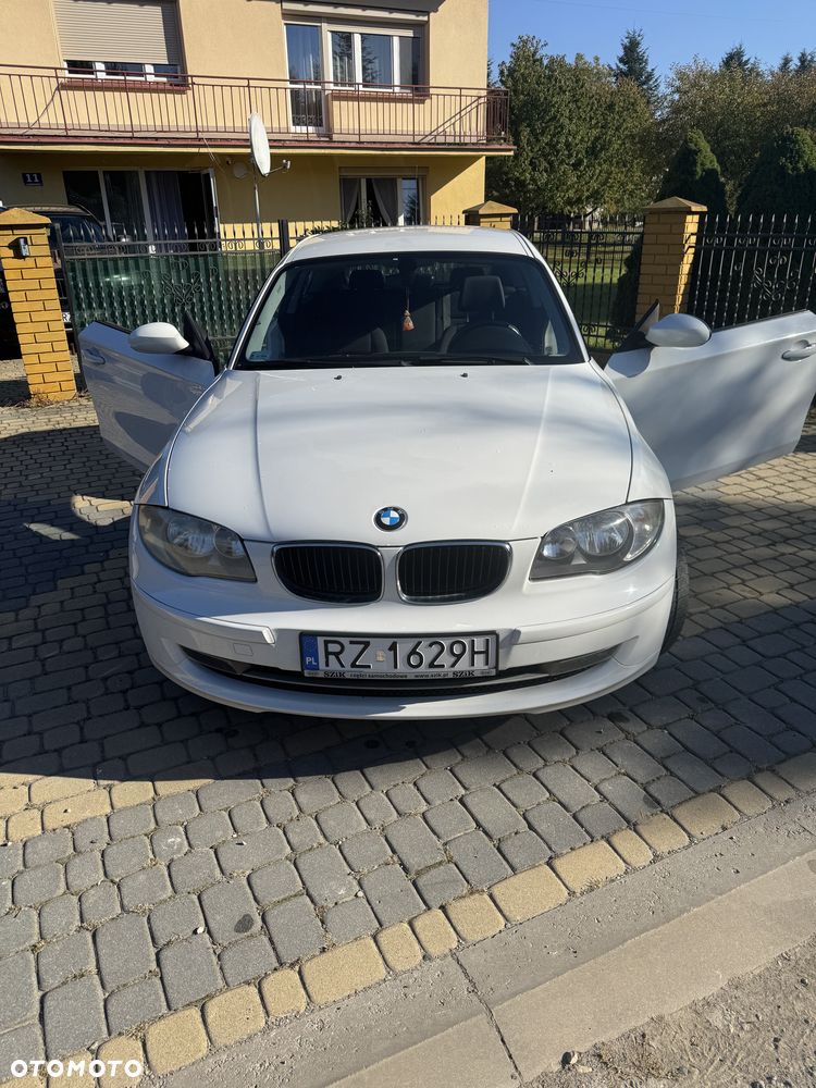 BMW Seria 1 116d - 1