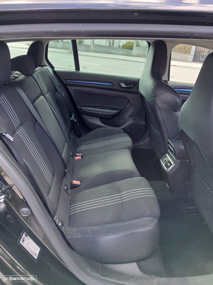 Renault Mégane Sport Tourer 1.5 dCi GT Line - 21