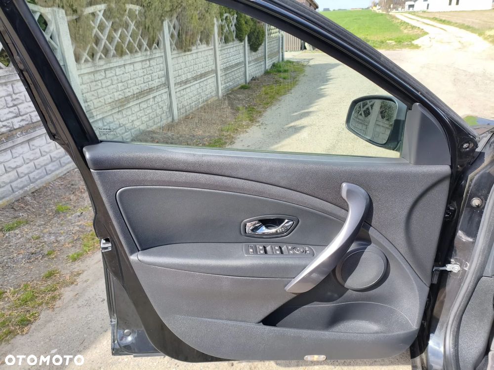 Renault Megane ENERGY dCi 110 GT LINE - 9
