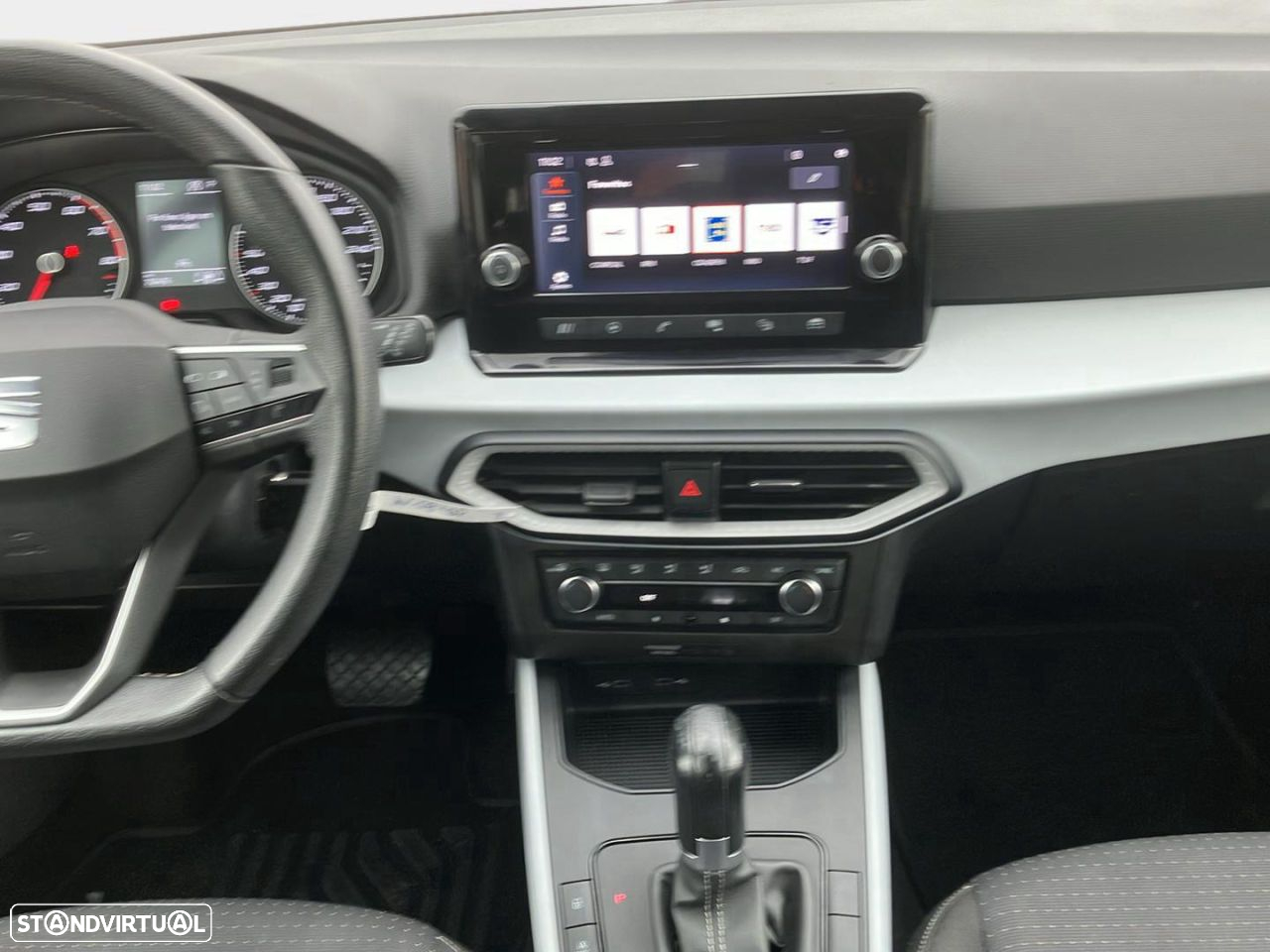 SEAT Arona 1.0 TSI Style DSG - 13