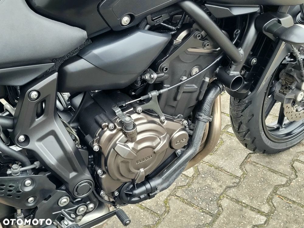 Yamaha MT - 7