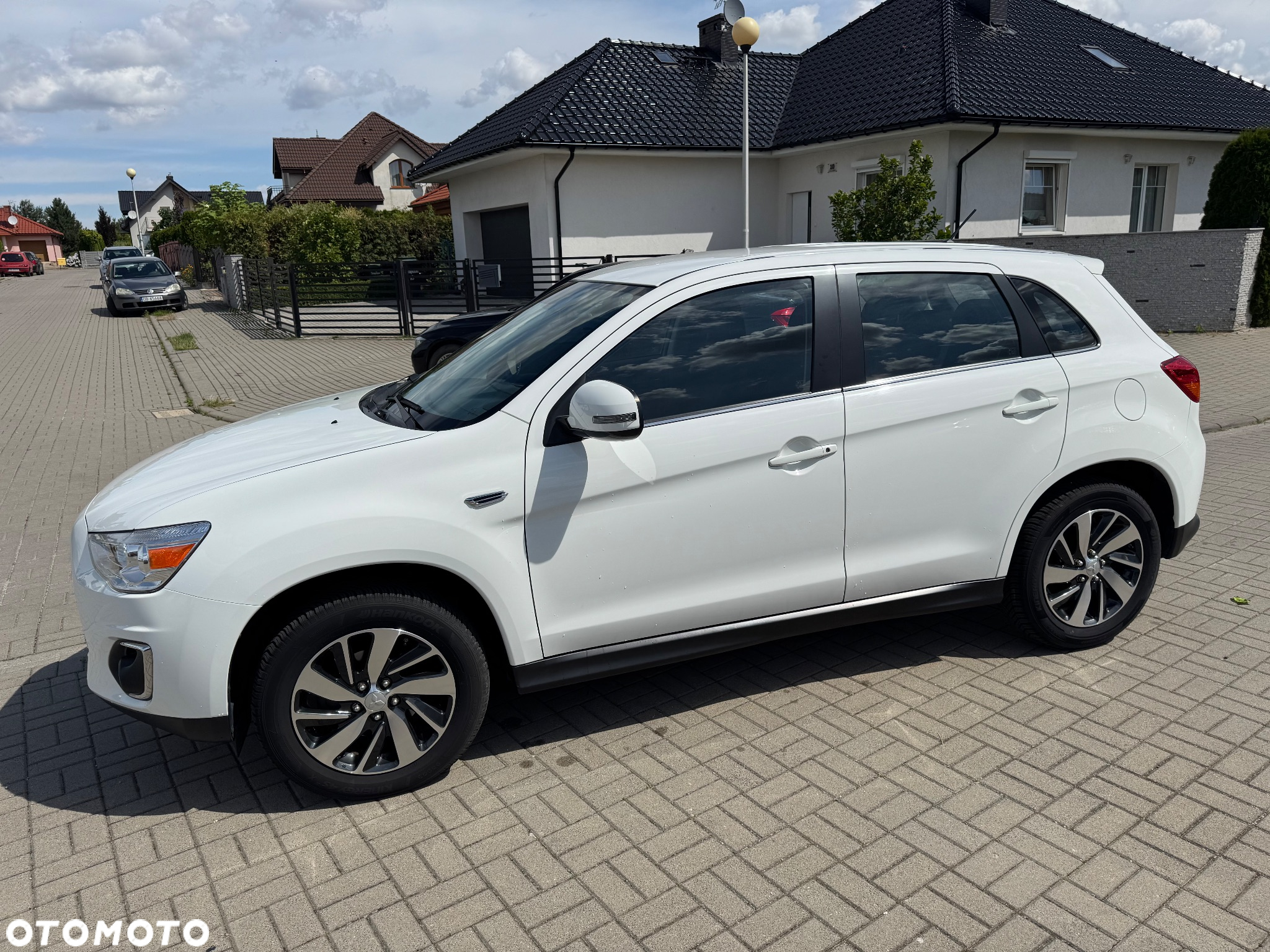 Mitsubishi ASX 1.6 2WD Diamant Edition+ - 12