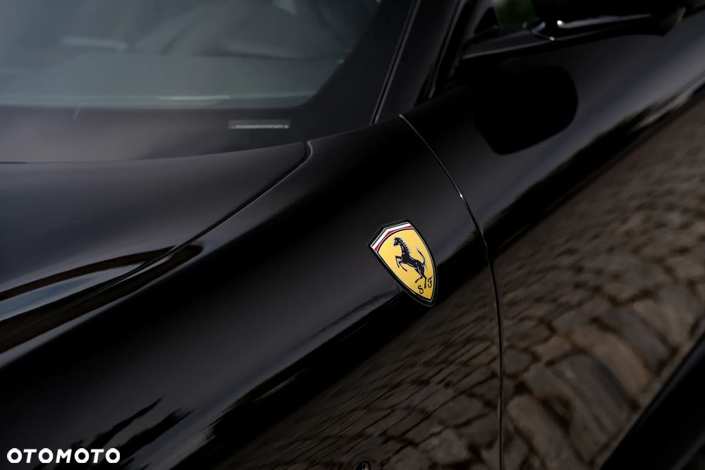 Ferrari Roma - 39