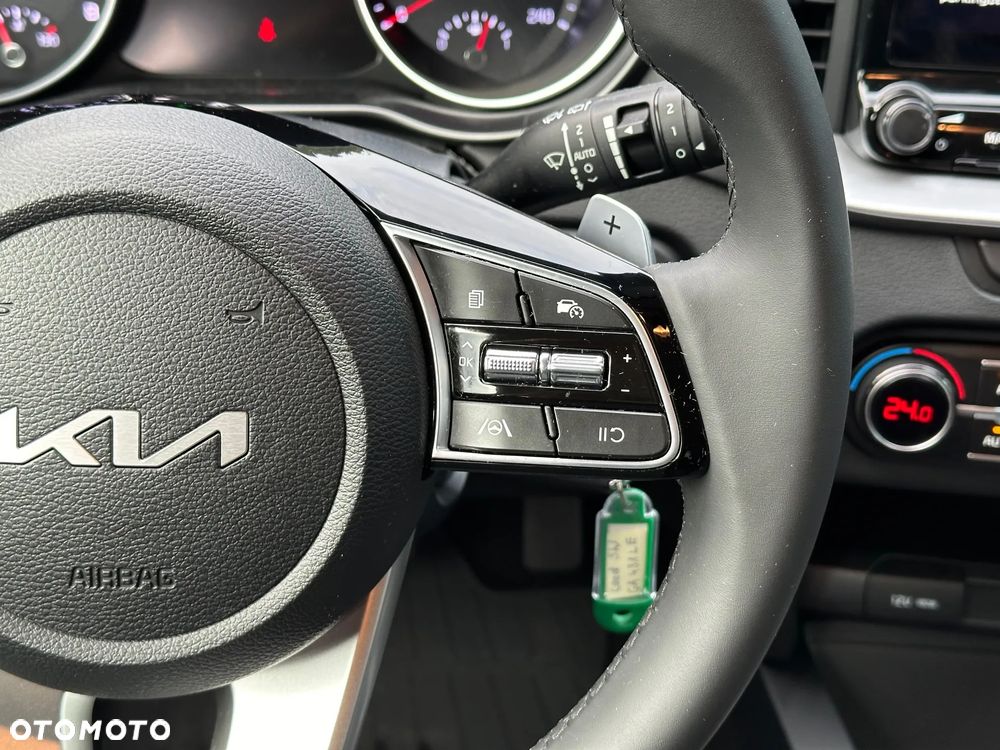 Kia Ceed 1.5 T-GDI M DCT - 19