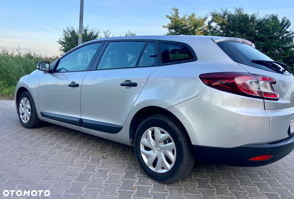 Renault Megane 1.5 dCi Authentique - 5