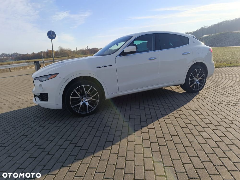 Maserati Levante Q4 - 13
