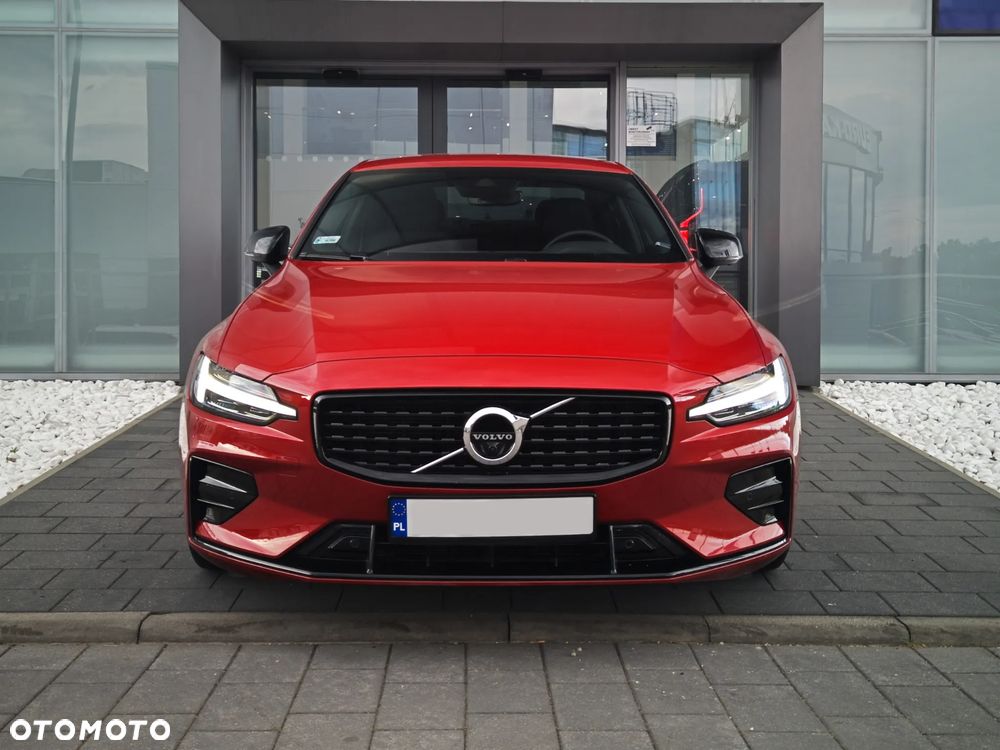 Volvo S60 B5 B R-Design - 3