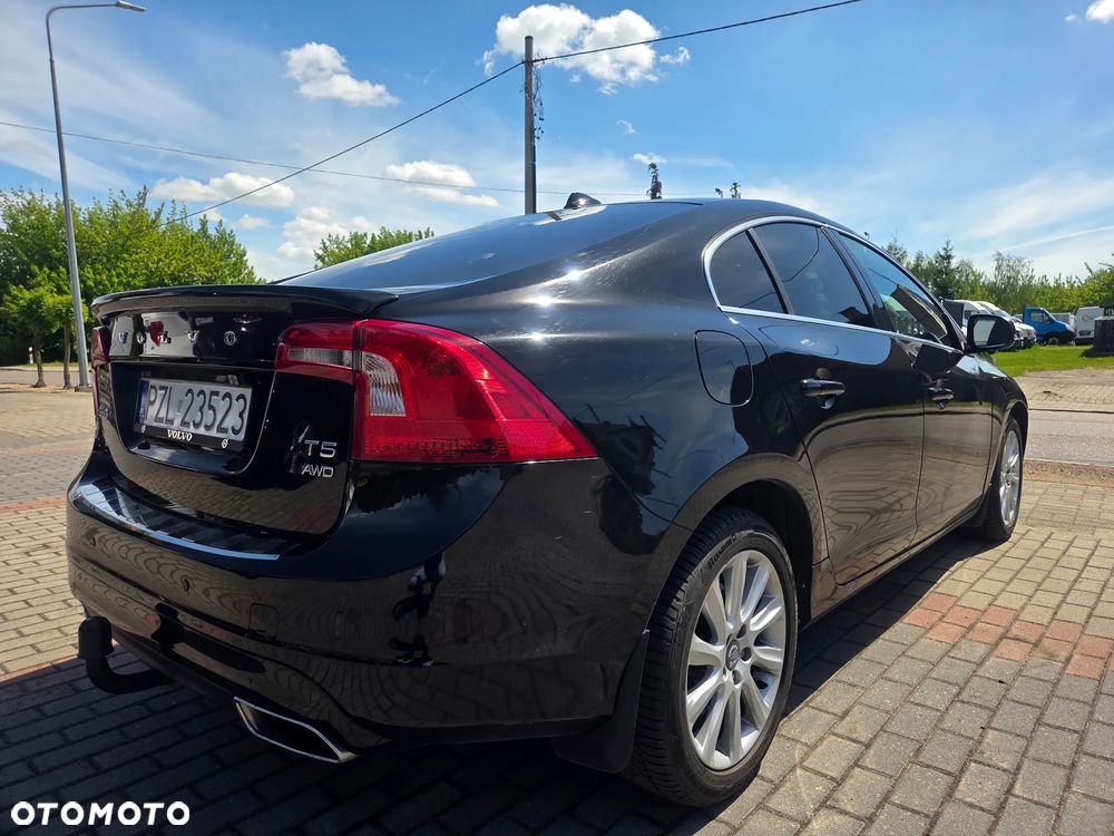 Volvo S60 2.5 T5 AWD - 1