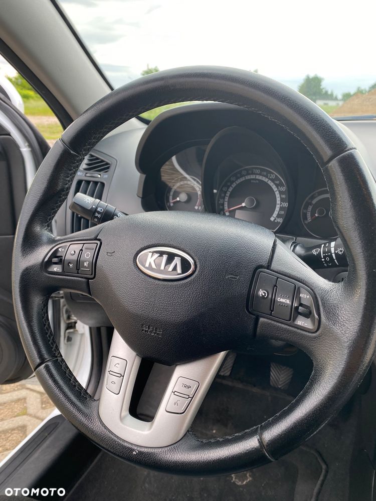 Kia Ceed - 22