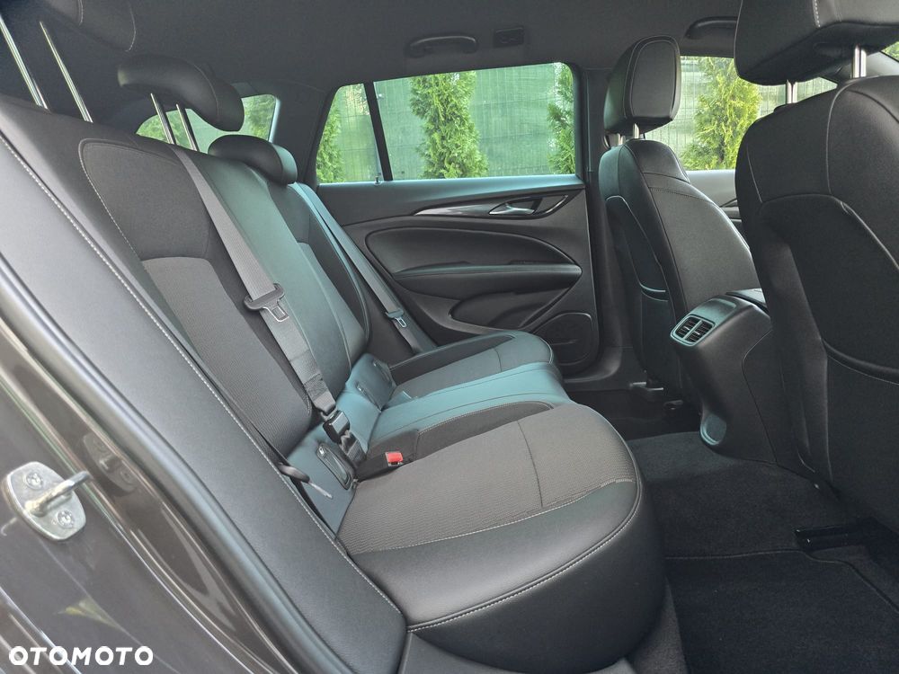 Opel Insignia 2.0 CDTI Business Elegance S&S - 16