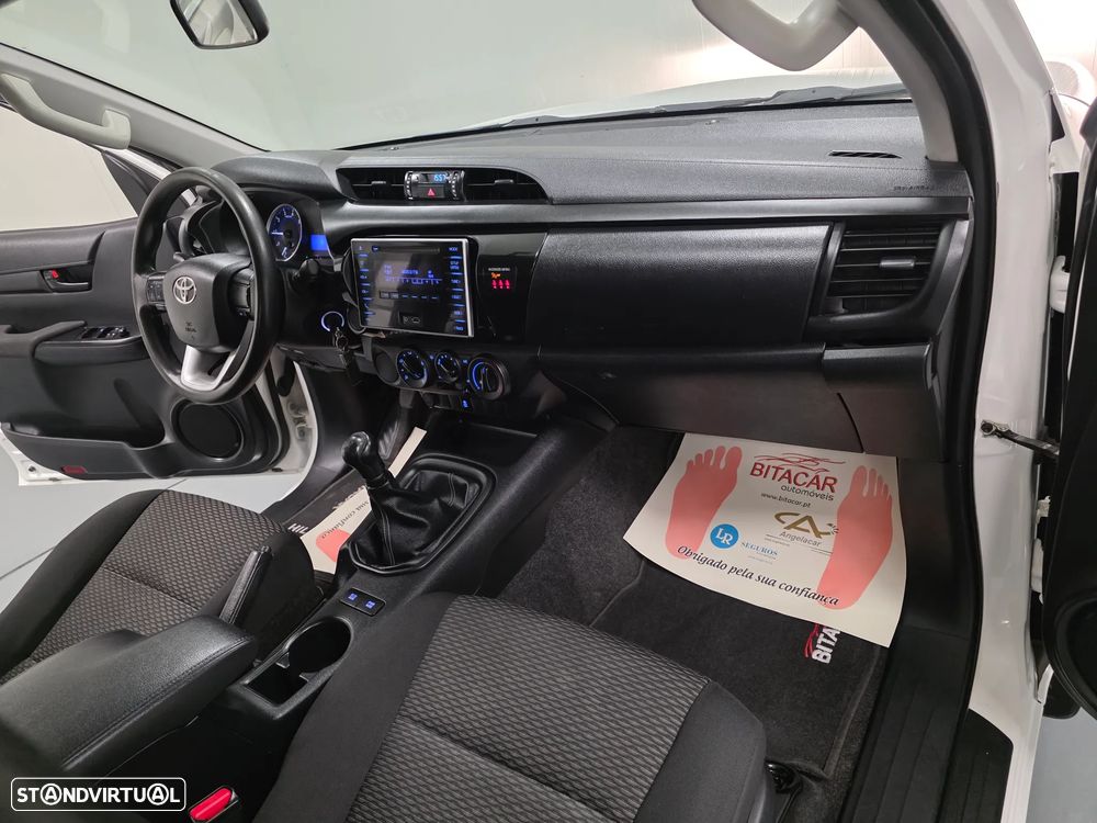 Toyota HILUX  2.4 D-4D 2WD CD - 47
