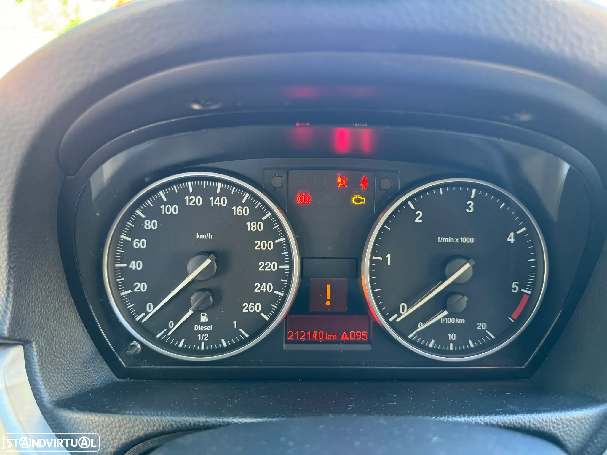 BMW 320 d Touring Navigation Sport - 28