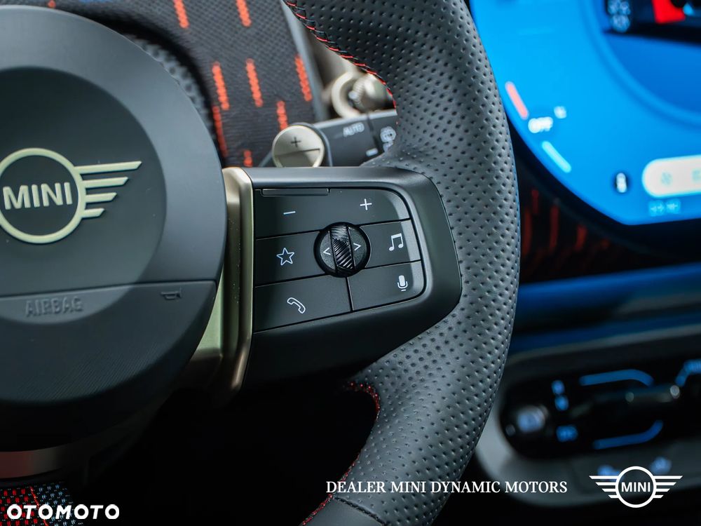 MINI Countryman S ALL4 John Cooper Works Trim - 30