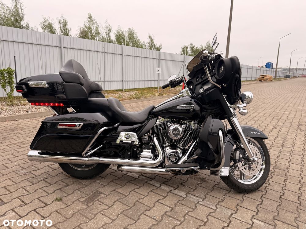 Harley-Davidson FLHTCU Ultra - 4