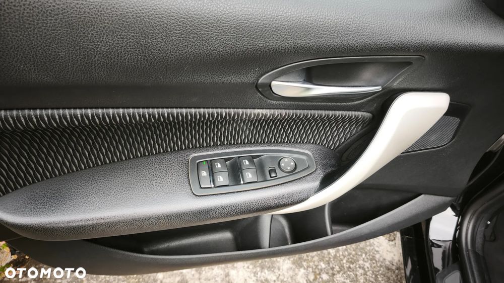 BMW Seria 1 - 11