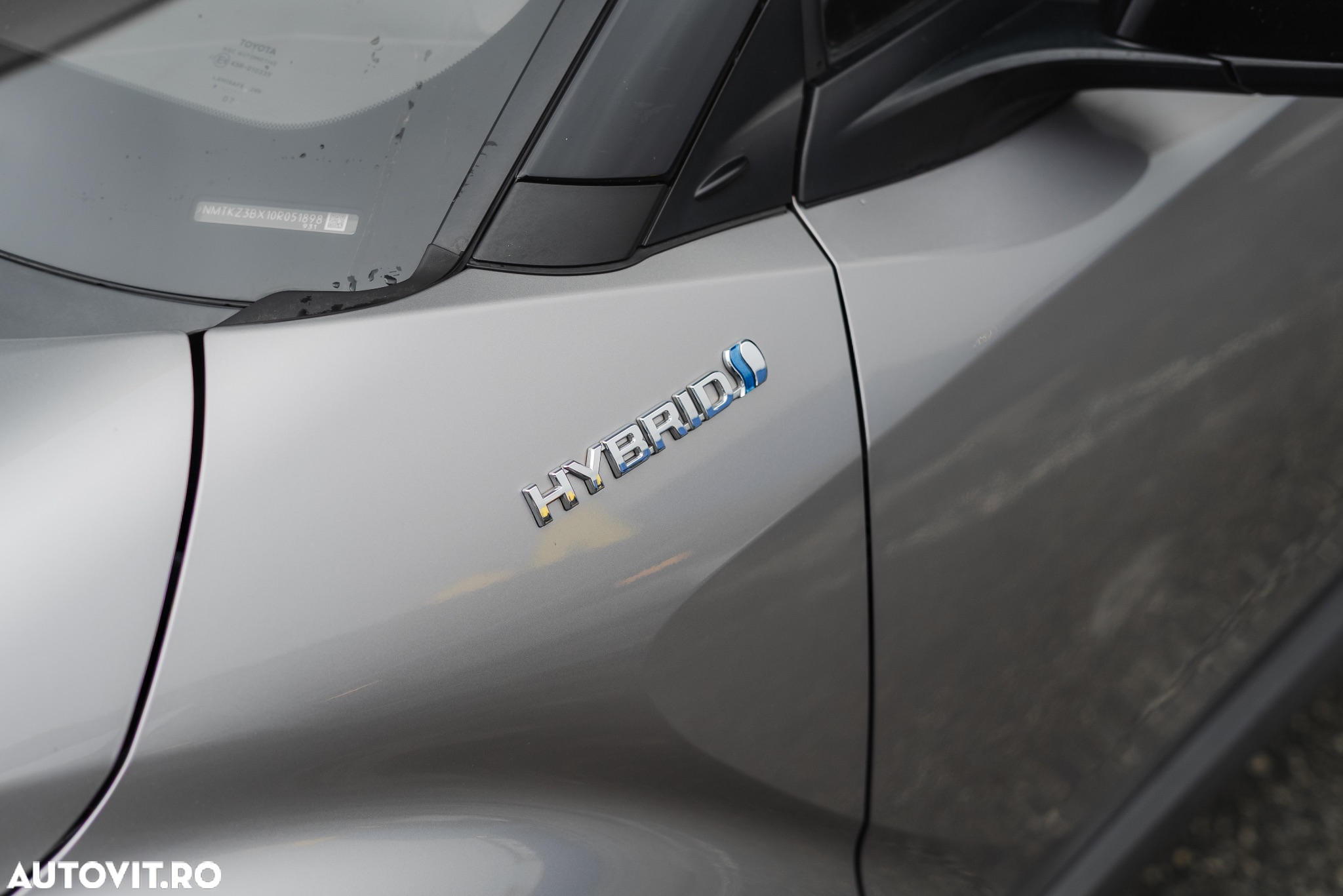 Toyota C-HR Hybrid Lounge - 36