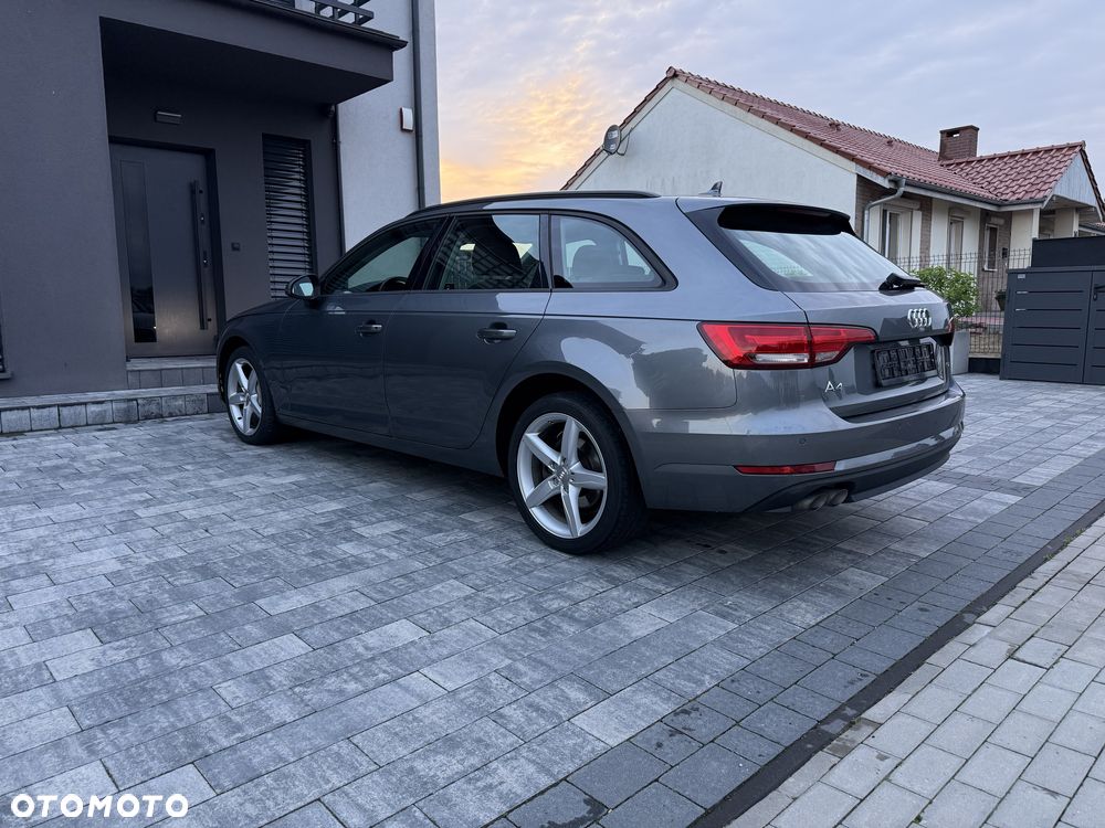 Audi A4 Avant - 5