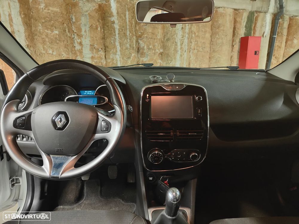 Renault Clio TCe 90 Dynamique - 6