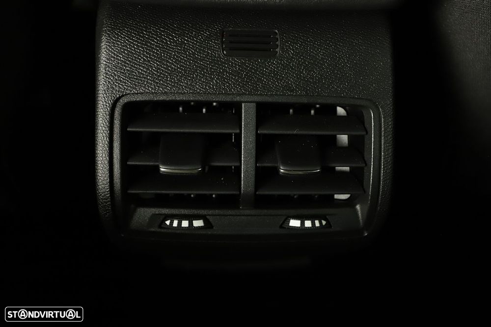 Citroën C4 1.2 PureTech Plus EAT8 - 24