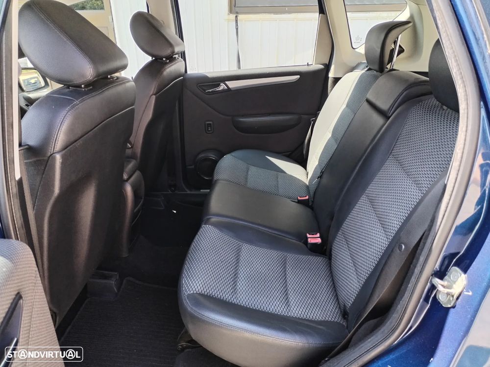 Mercedes-Benz A 180 CDI Avantgarde - 22