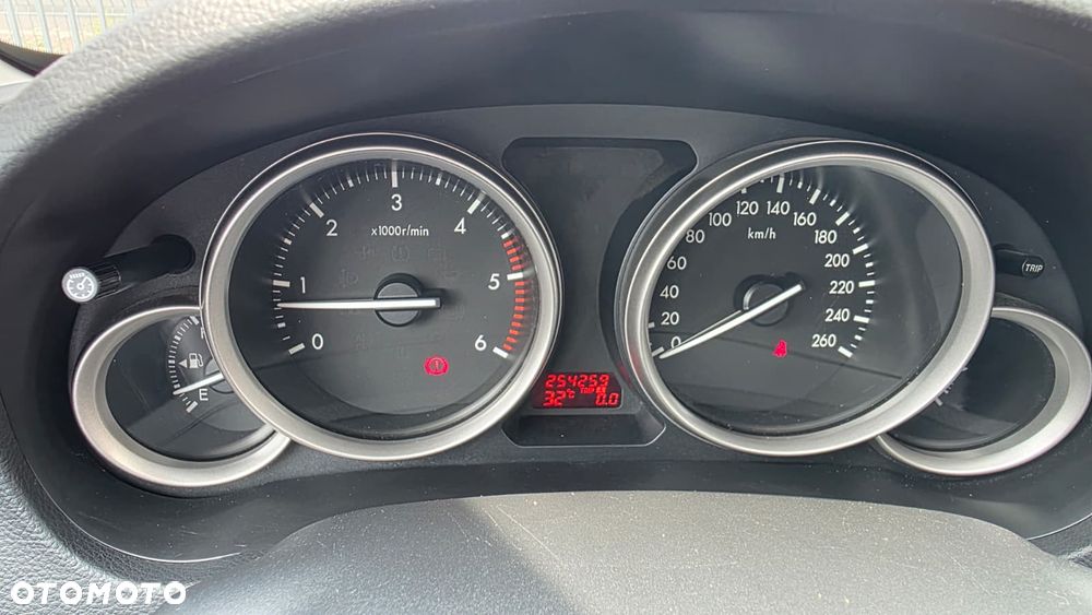 Mazda 6 2.0 CD Exclusive + - 10