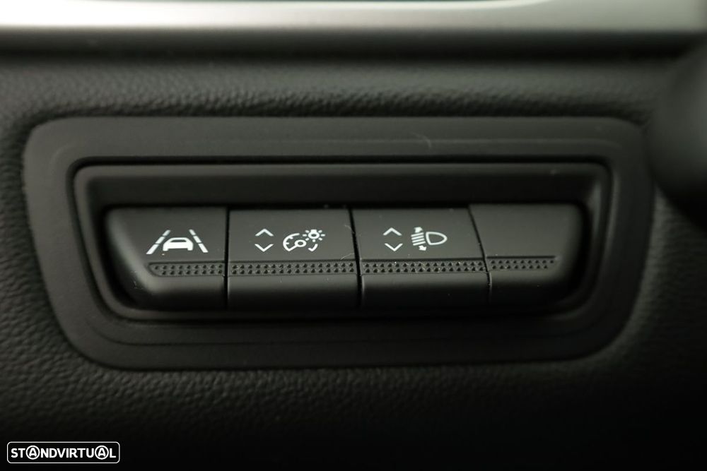 Renault Captur 1.0 TCe Techno Bi-Fuel - 19