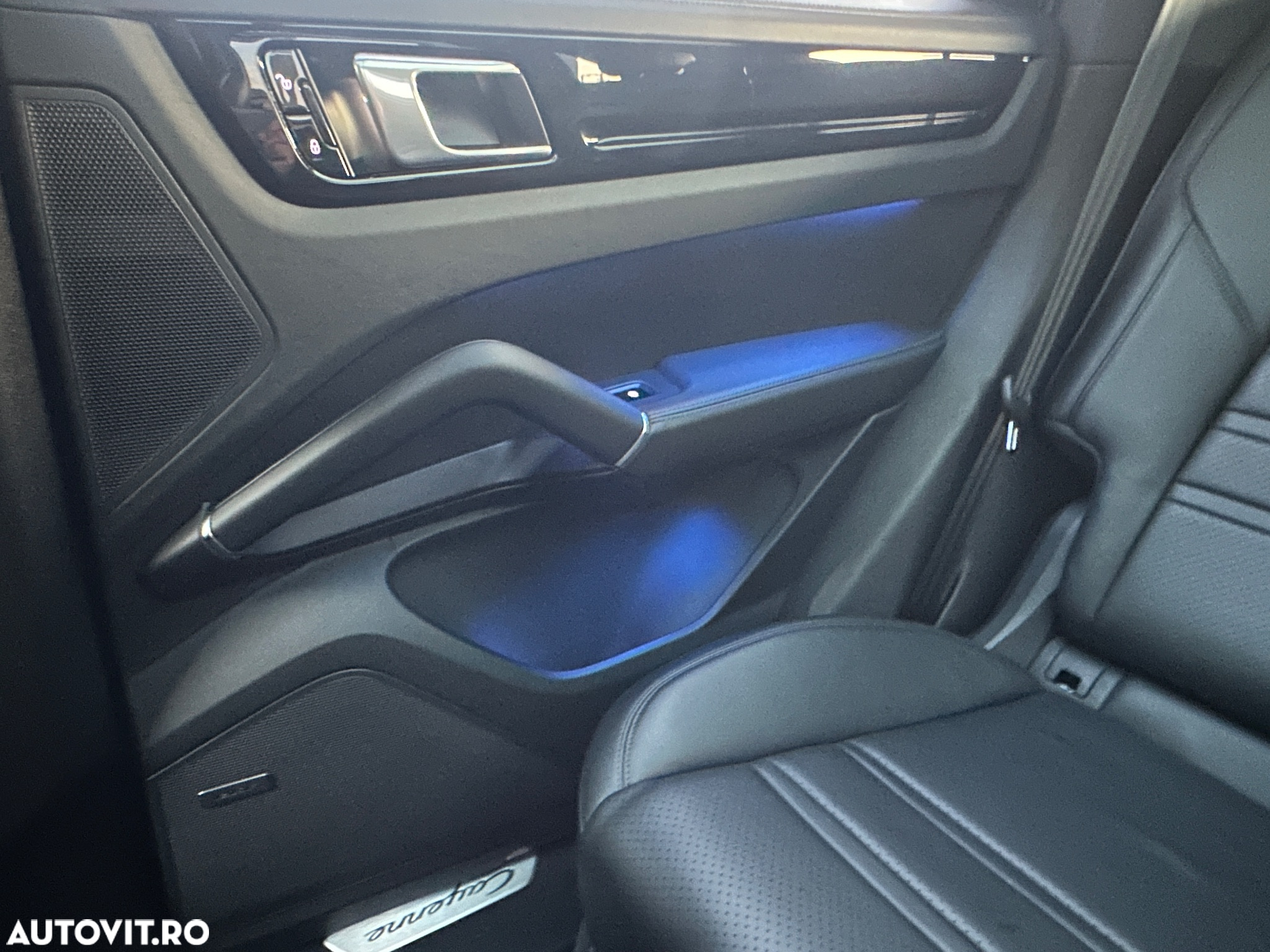 Porsche Cayenne - 17