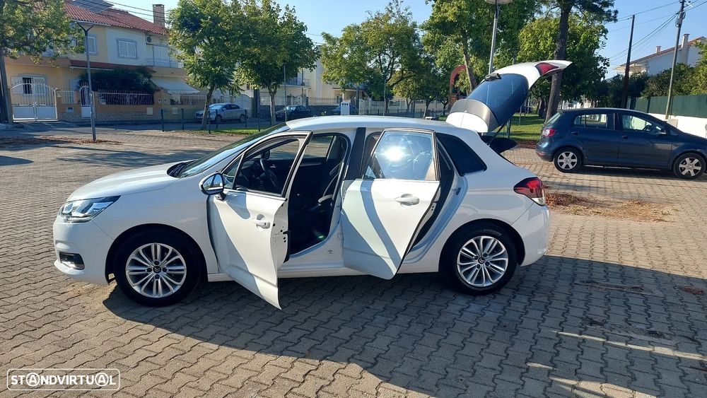 Citroën C4 1.2 PureTech Feel - 2