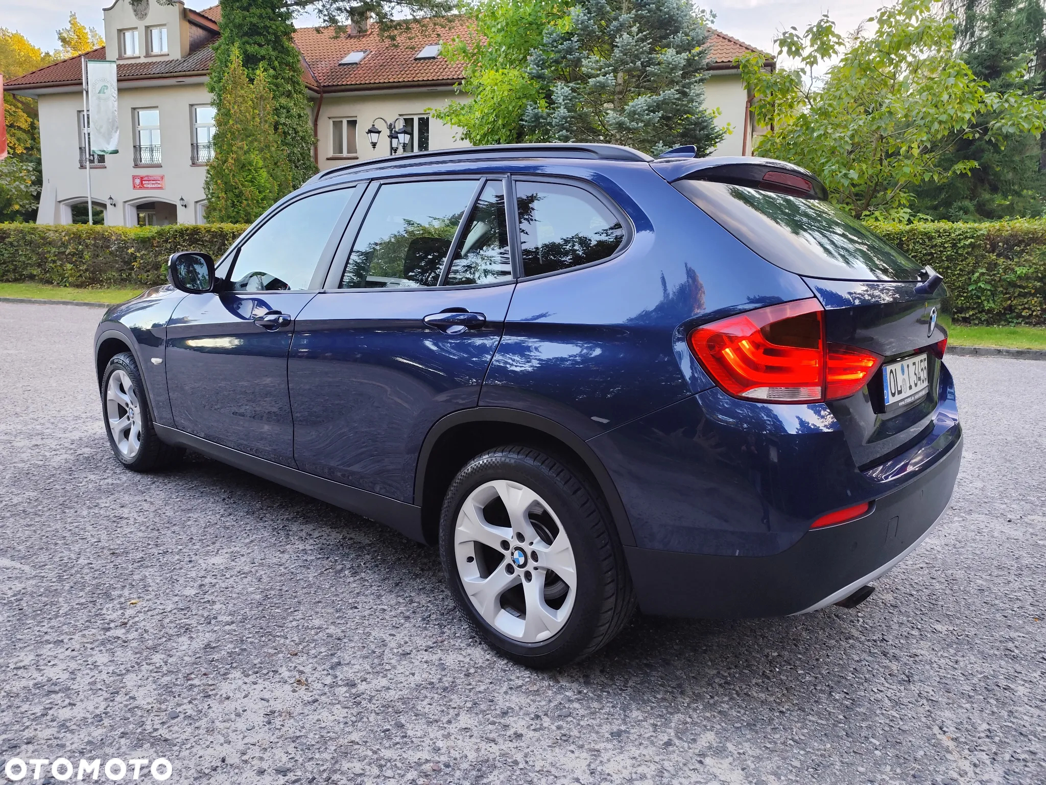 BMW X1 sDrive20d - 11