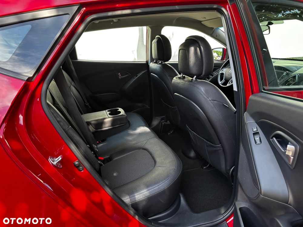 Hyundai ix35 1.6 2WD Fifa World Cup Edition - 14