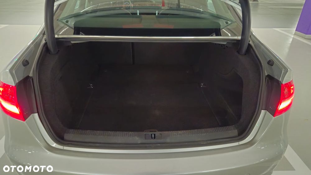 Audi A4 Limousine 2.0 TDI Prime Line - 12