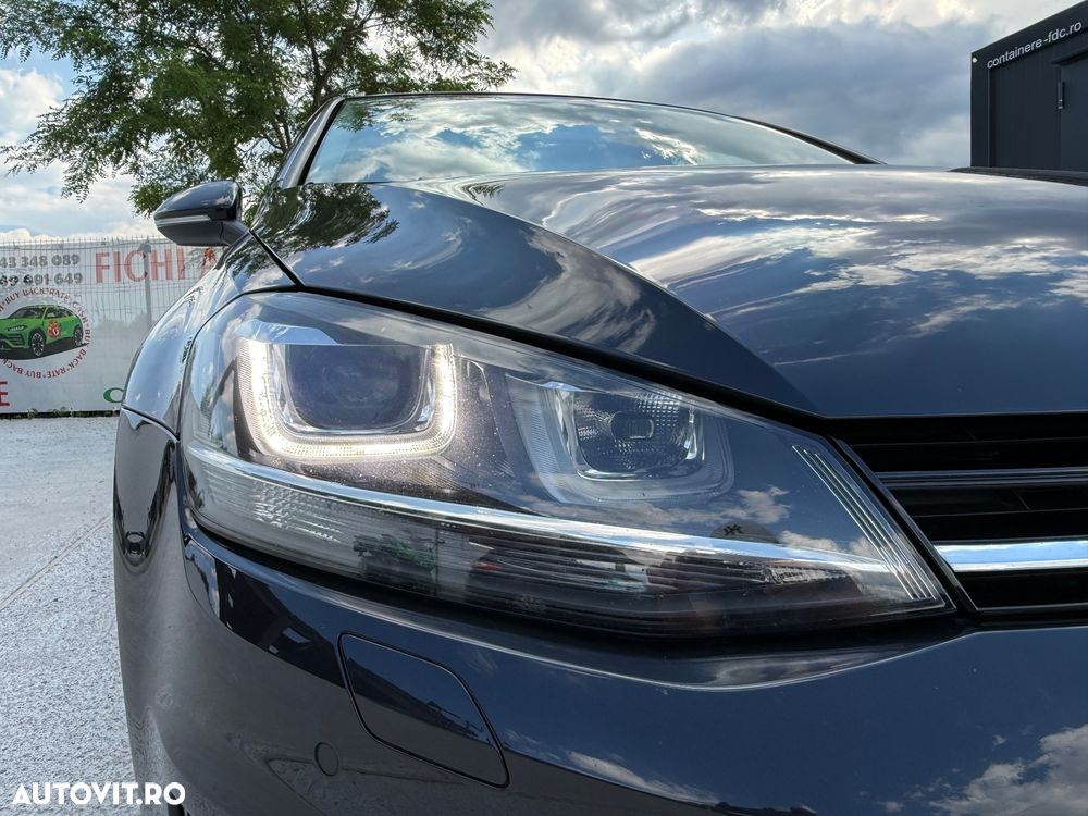 Volkswagen Golf 1.6 TDI Highline - 17
