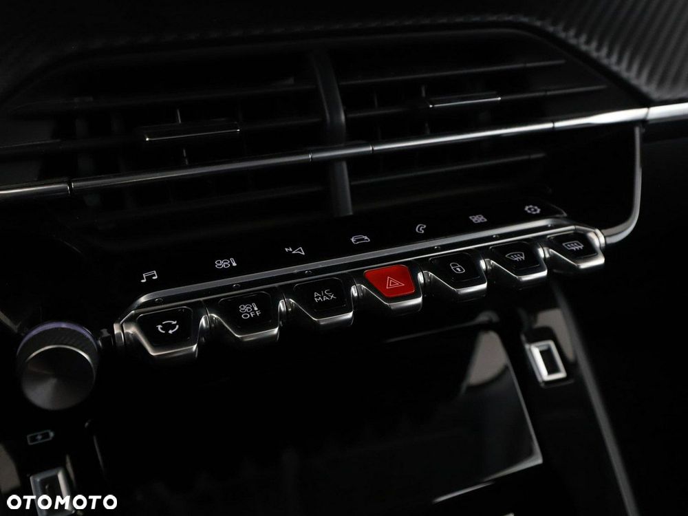 Peugeot 208 PureTech 100 Allure - 30