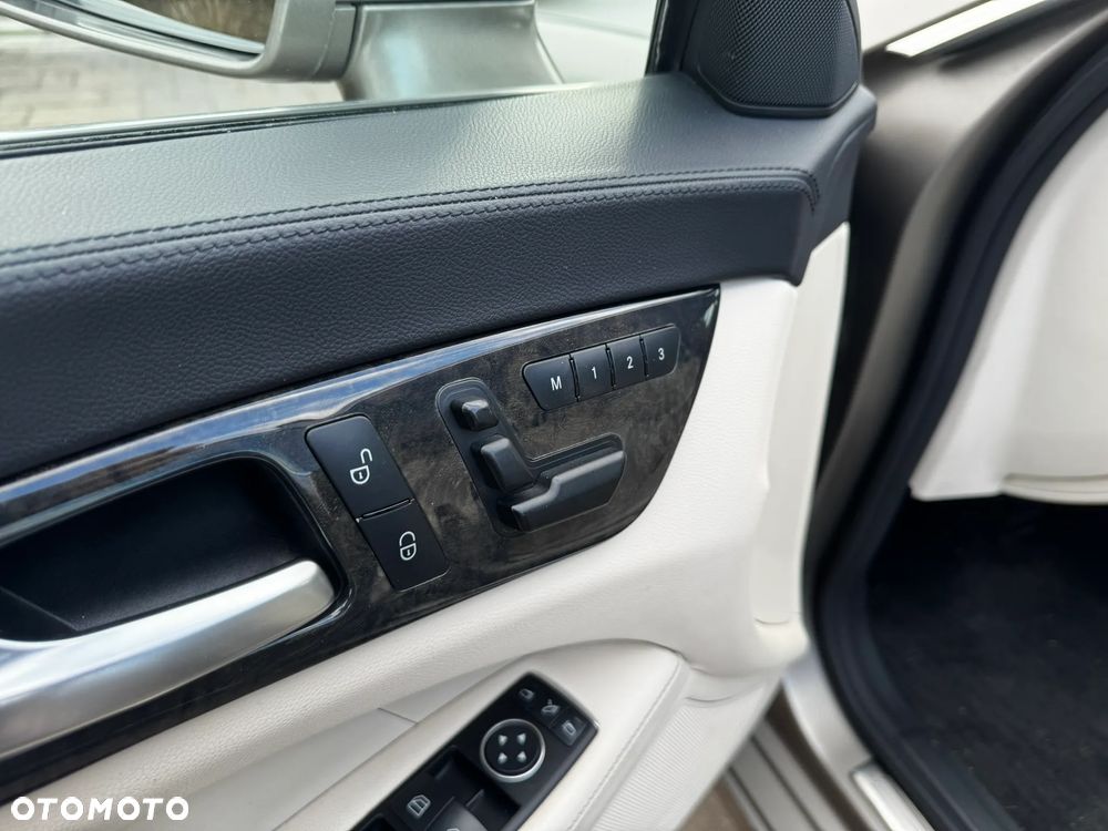 Mercedes-Benz CLS 350 CDI BlueEff - 14