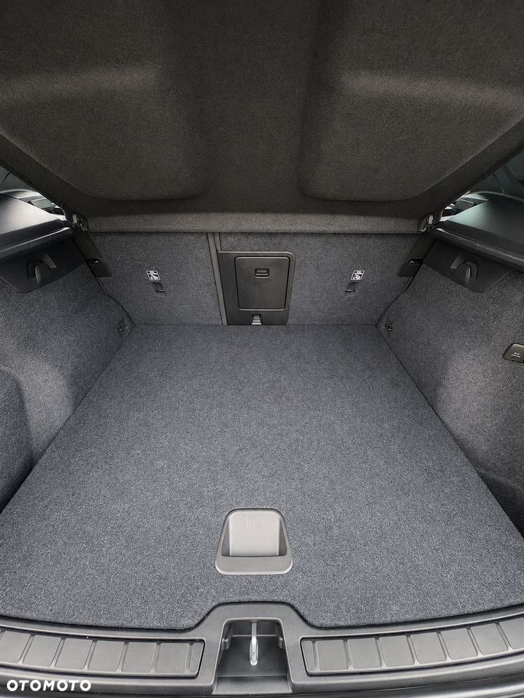 Volvo XC 40 T4 Recharge DKG Inscription Expression - 11